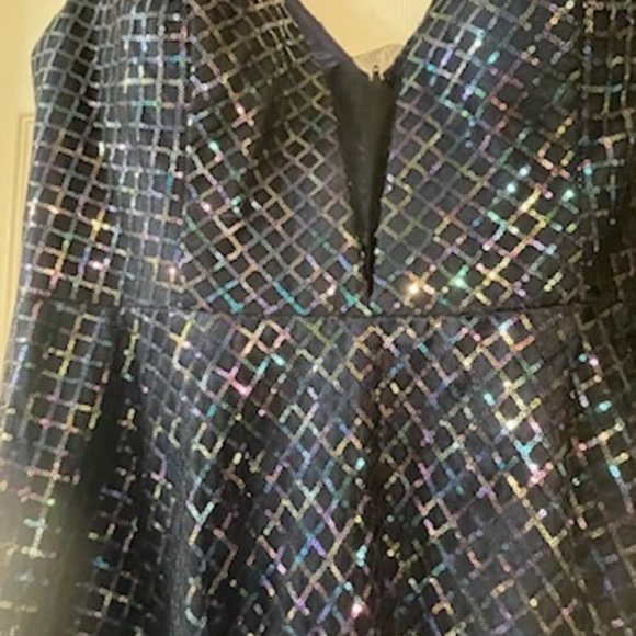 Iridescent Black Formal Dress, Size 20 from Glory Prom - Picture 6 of 16